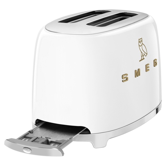 Smeg x OVO White Toaster - Picture 4 of 4